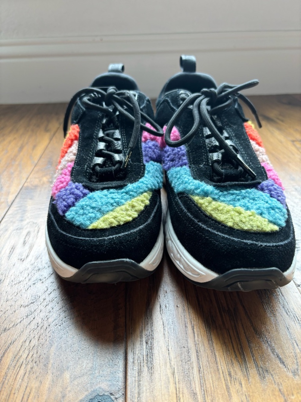 Kurt Geiger Women’s Black Sneakers with Rainbow Sherpa Panels size 40.5 EU - Picture 5 of 7
